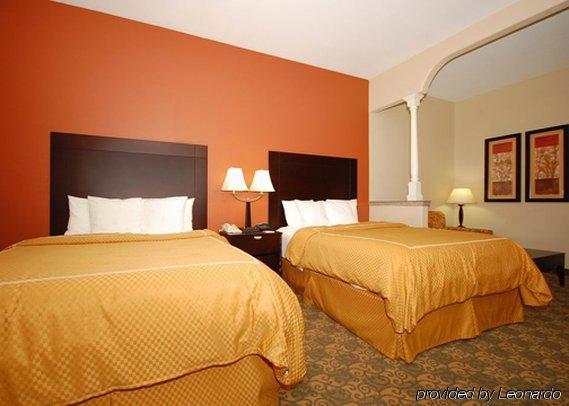 Hotel Comfort Westchase Energy Corridor 3*