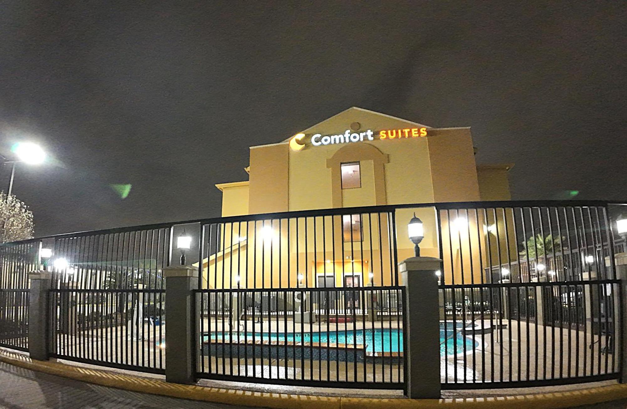 Comfort Westchase Energy Corridor Hotel 3*
