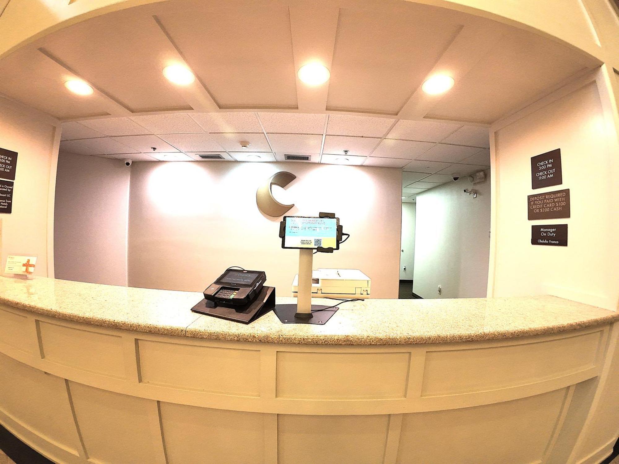 Comfort Westchase Energy Corridor Hotel 3*