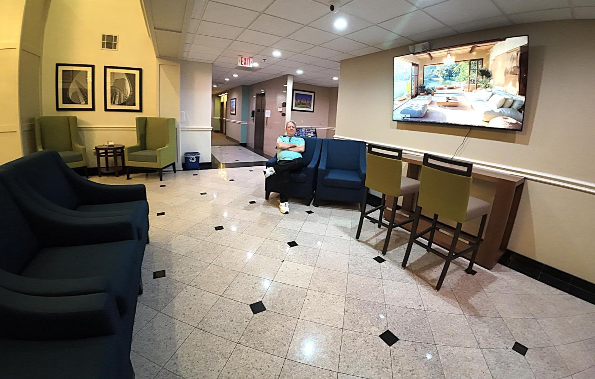 Comfort Westchase Energy Corridor Hotel 3*